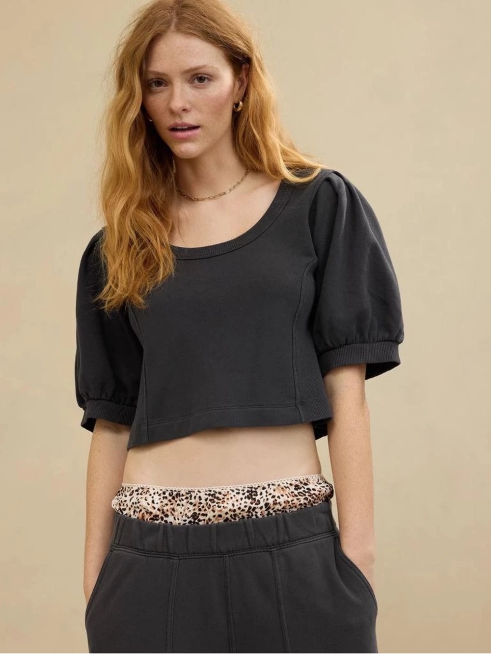Aerie Seams Right Short Sleeve‎ Sweatshirt Size XL